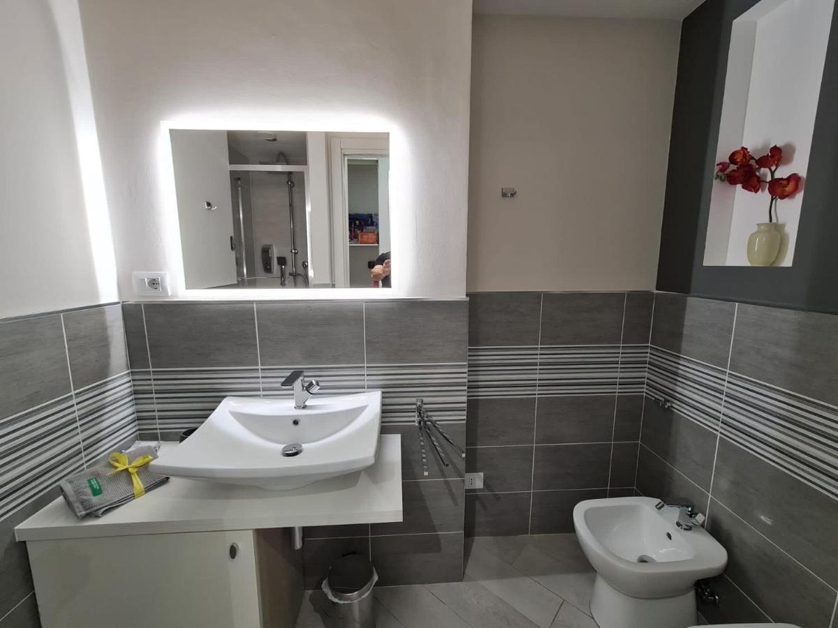 Suite Villa Laura 博洛尼亚 外观 照片