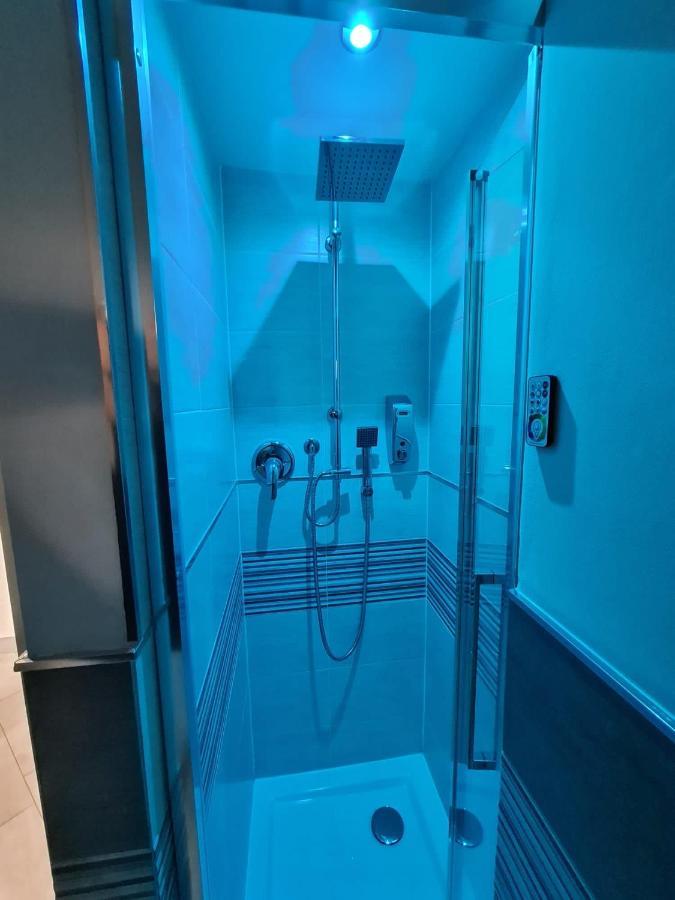 Suite Villa Laura 博洛尼亚 外观 照片